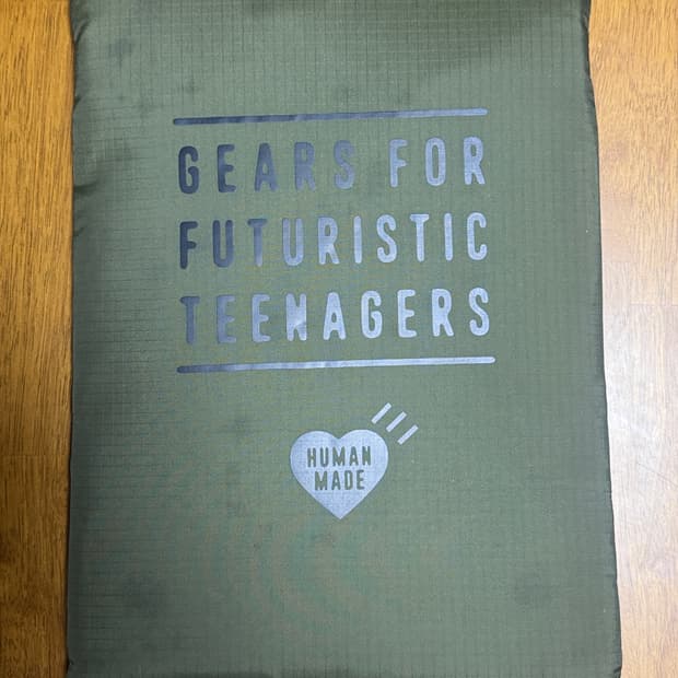 Human made 노트북 파우치 16“ 