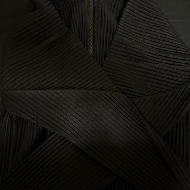 [2] 옴므 플리세 베이직 집업