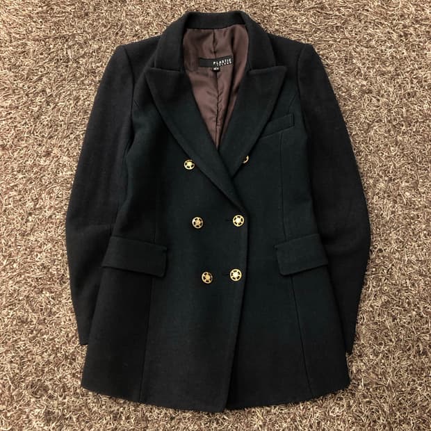 플라스틱아일랜드 울 금장버튼 자켓