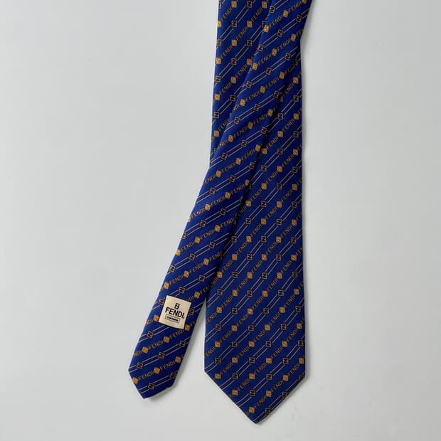 펜디 (FENDI) 영문모노그램 정품 명품 넥타이