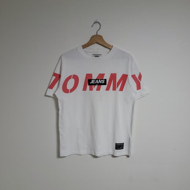 (S) TOMMY JEANS 타미진스 반팔티 화이트