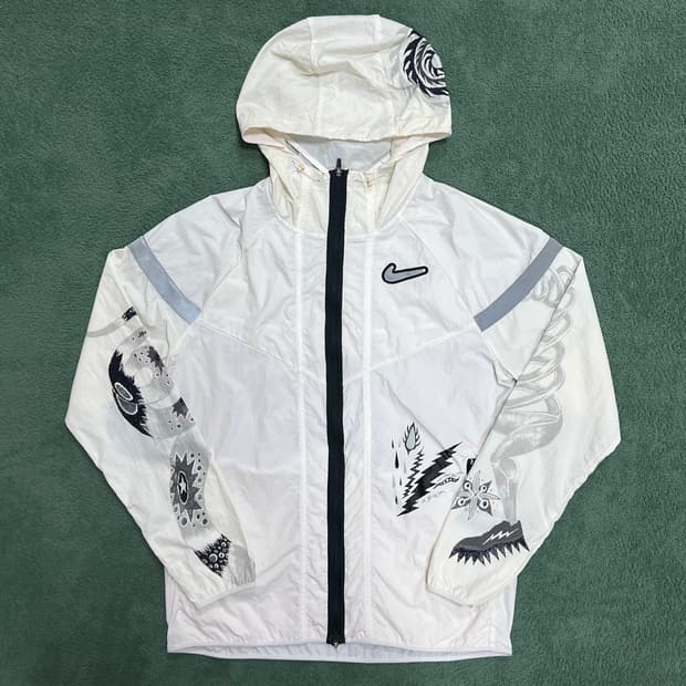 나이키 와일드 런 윈드러너 바람막이