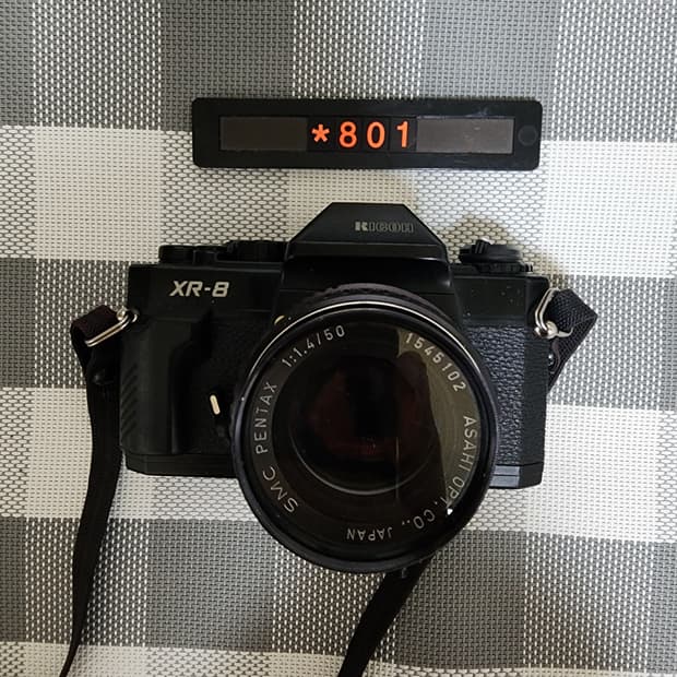 리코 XR-8 필름카메라 블랙바디 1.4 단렌즈