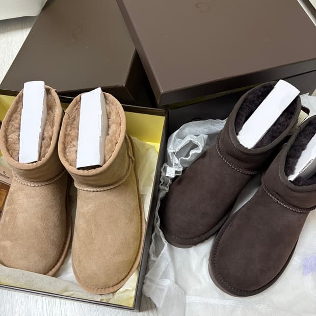 새상품) 정품 UGG 어그 미니 클래식 부츠