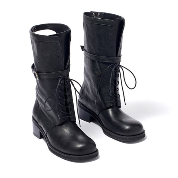 LACE UP CUT-OUT BOOTS, BLACK(새상품)