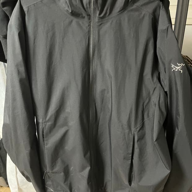 (M) 아크테릭스 솔라노 바람막이