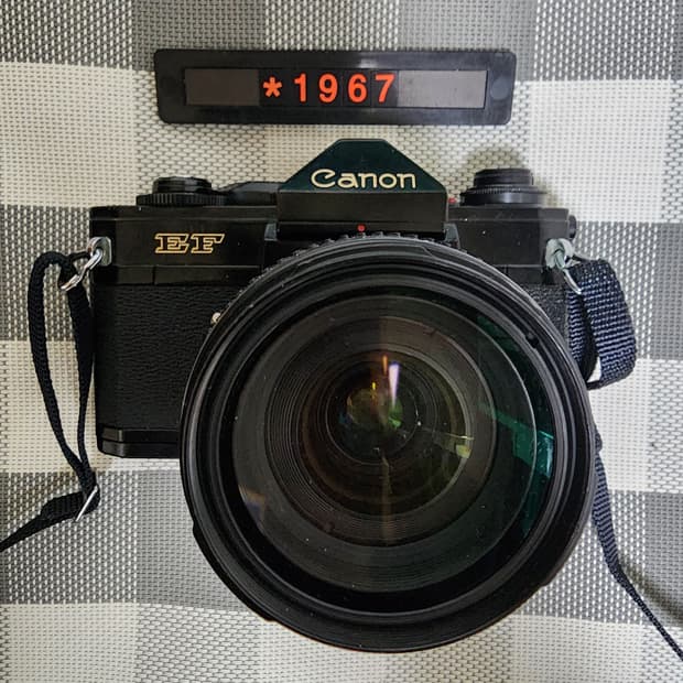 캐논 EF 35-105 줌렌즈 필름카메라 블랙바디