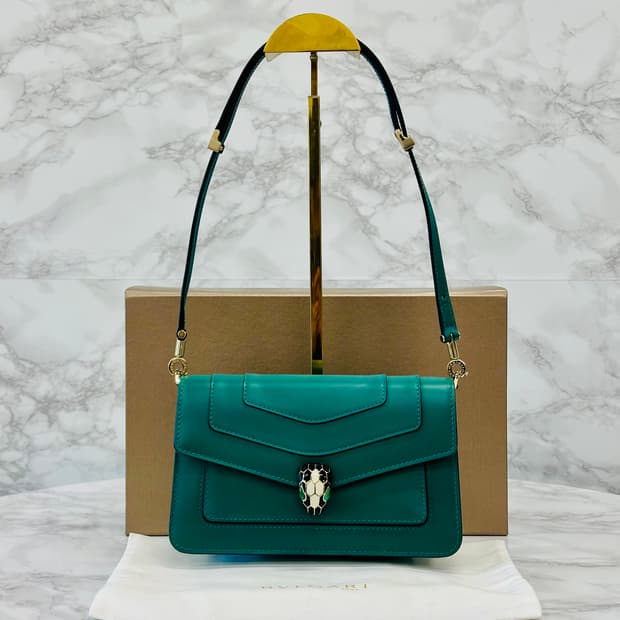 [새상품급] 불가리 세르펜티 포에버 이스트-웨스트 숄더백 레퍼런스