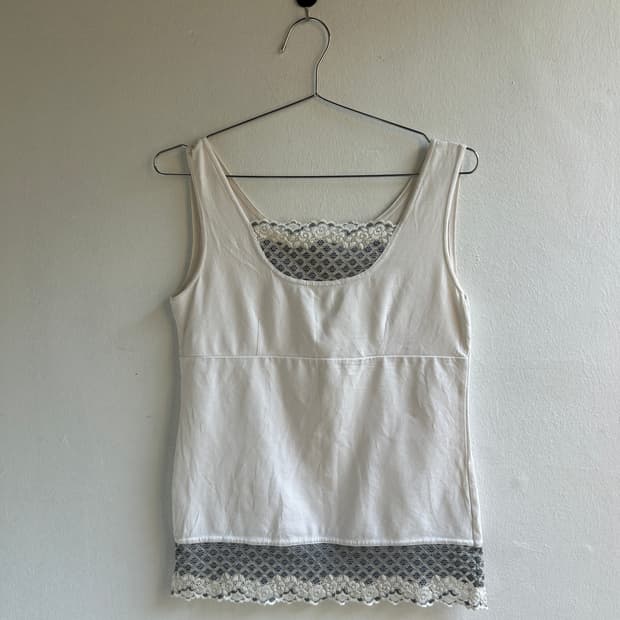 장미 레이스 나시 