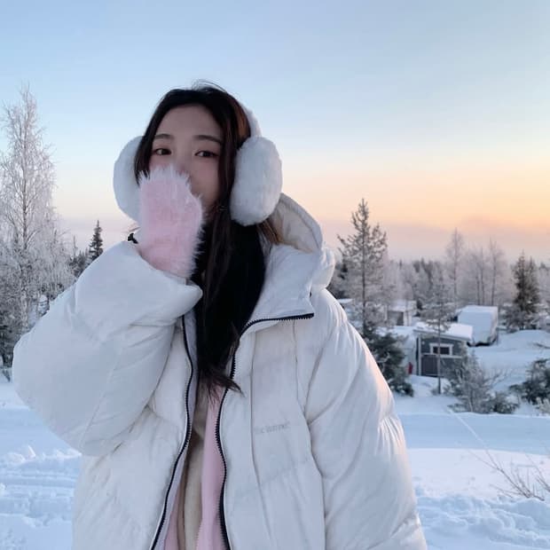 더바넷 리버시블 패딩 화이트