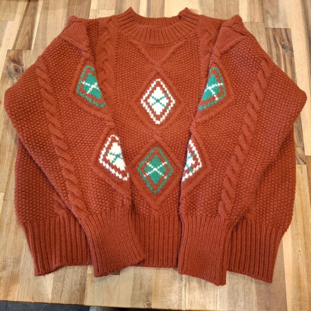 (마지막특가) 아가일 패턴 니트 스웨터