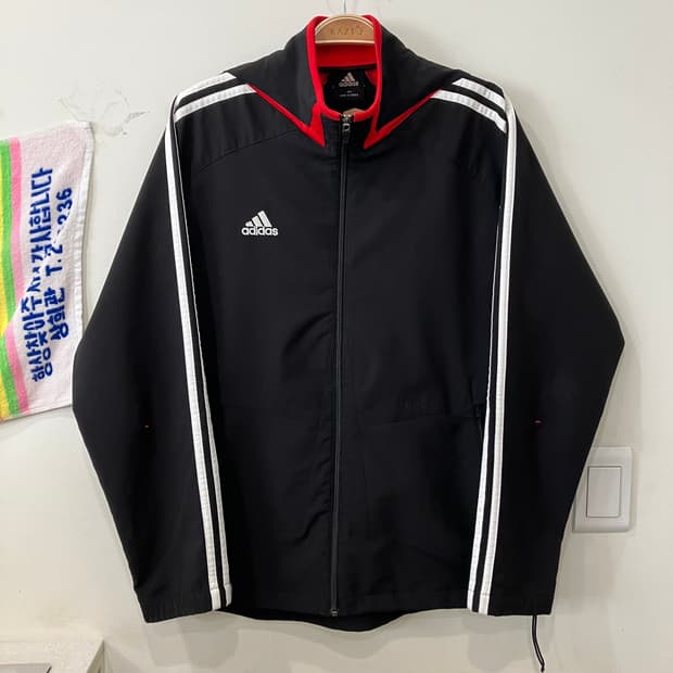 439 아디다스 바람막이 자켓