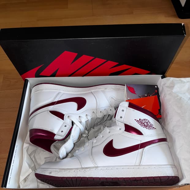 나이키 조던 1 85 메탈릭 레드