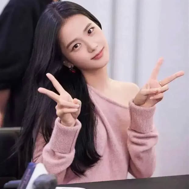 인스턴트펑크 라쿤 원숄더 니트