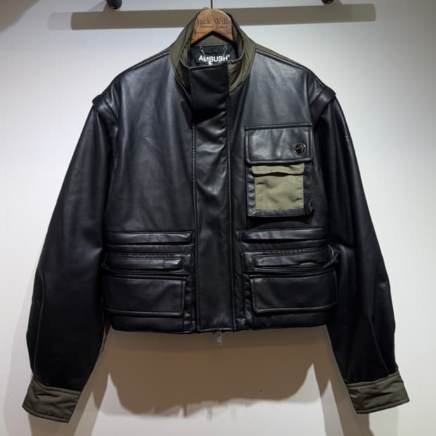 앰부쉬 23SS Faux 레더 2Way 자켓