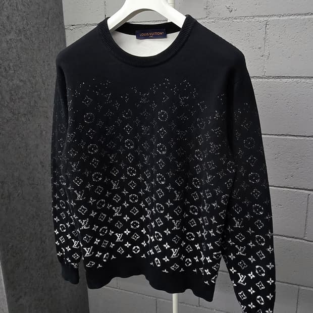 루이비통 LV 모노그램 그라데이션 니트 S