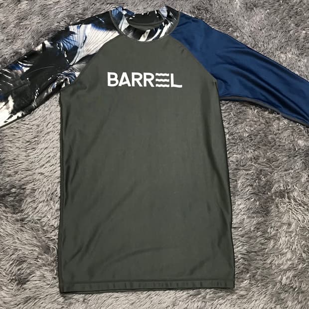 [[M] 배럴(BARREL) UPF 50+ 긴팔 래쉬가드@709
