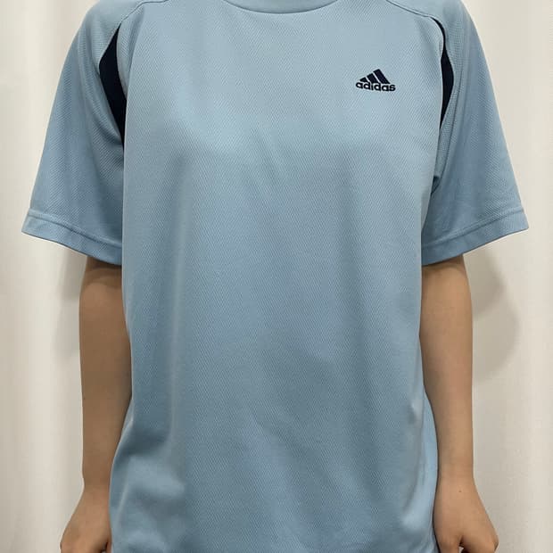 adidas logo top