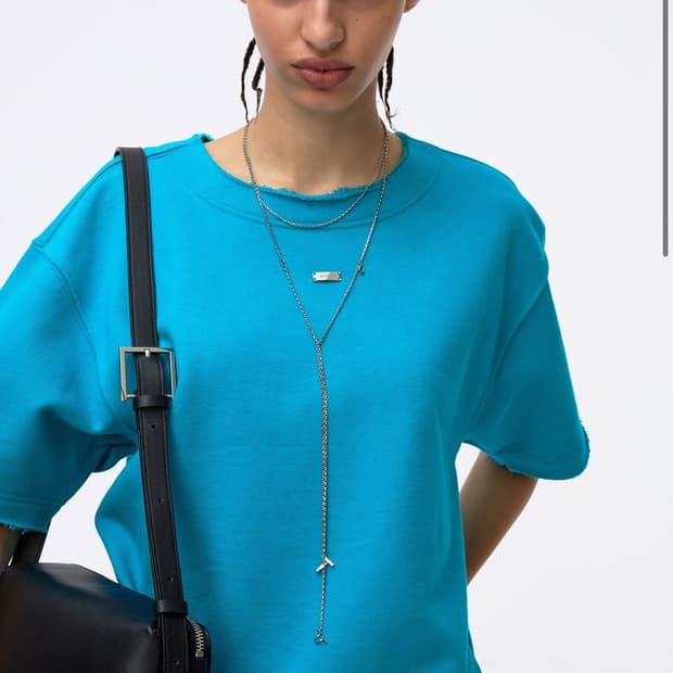 아더에러 하프 슬리브 스웨트셔츠 프로덕트 36