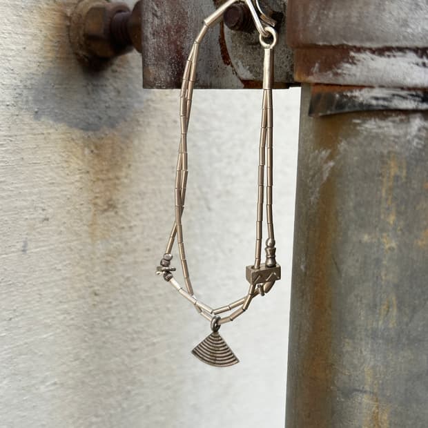 Tube Bead Double Strand Fan Charm Karen 