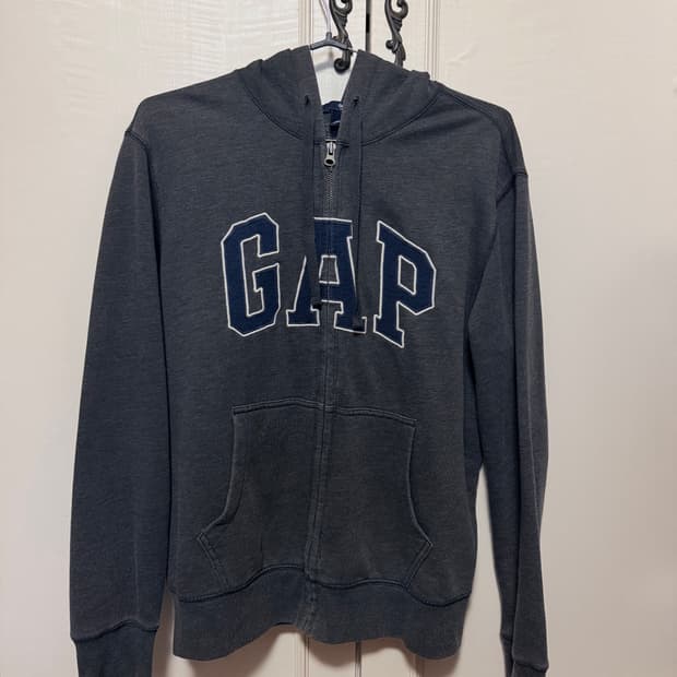 갭 챠콜 후드집업