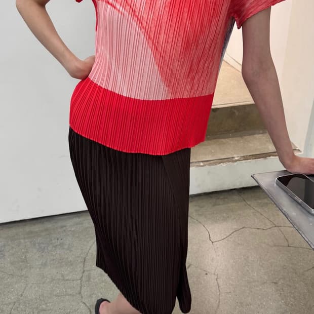 포코포스카 airy sheen top (red)