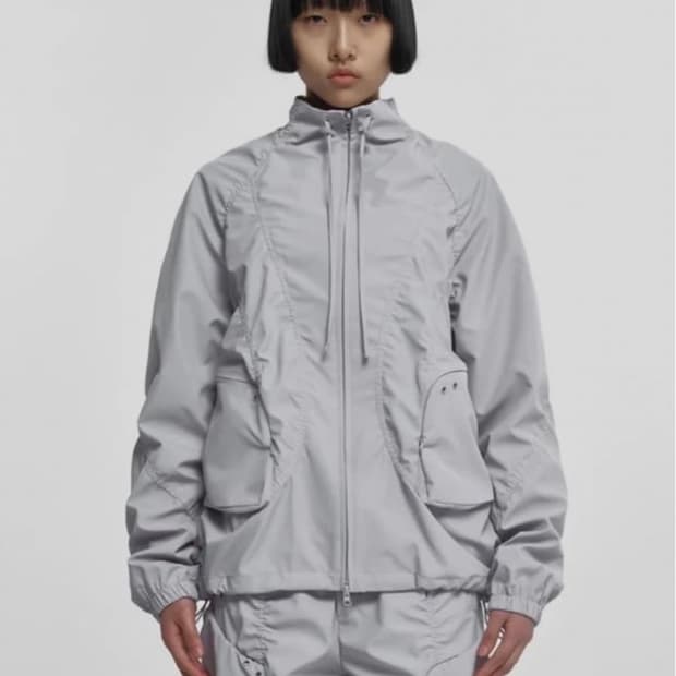 (1) NACHE SMOCKING CONVEX WINDBREAKER