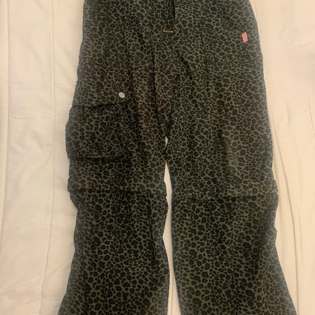 옴므보이 레오파드팬츠 L사이즈 팝니다