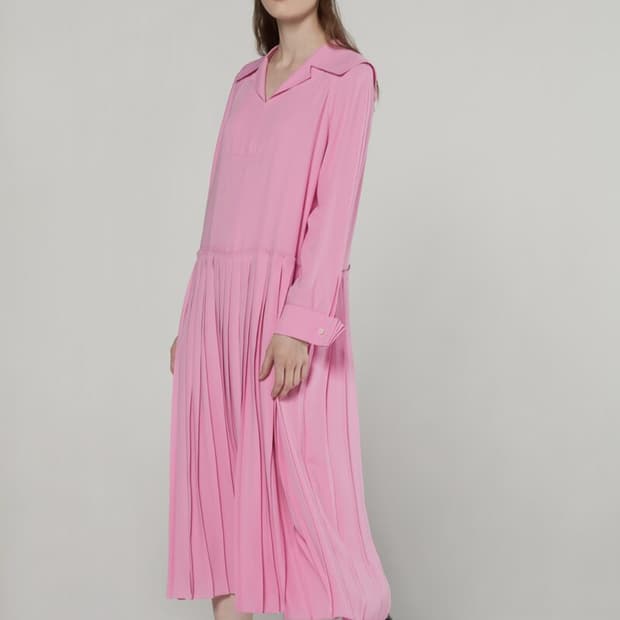 비뮤즈맨션 세일러카라 플리츠 원피스 free