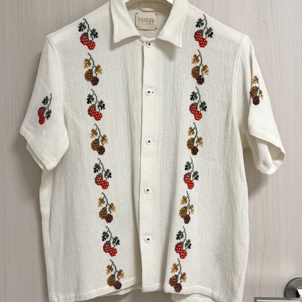 하라고 딸기 셔츠