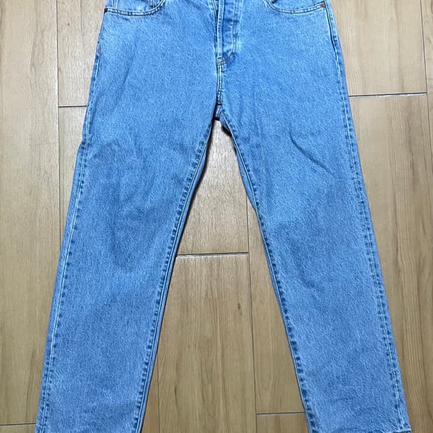 슈프림 레귤러 진 워시드 인디고 25ss 32사이즈