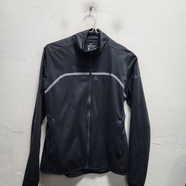 나이키 쉴드 블랙 바람막이