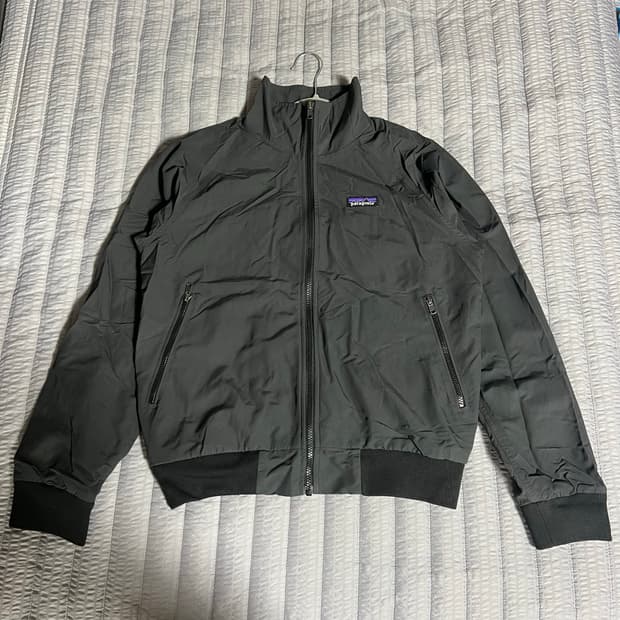 파타고니아 배기스 바람막이 자켓 S