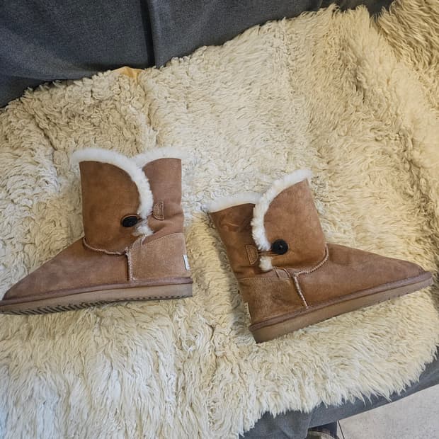 210 어그 ugg