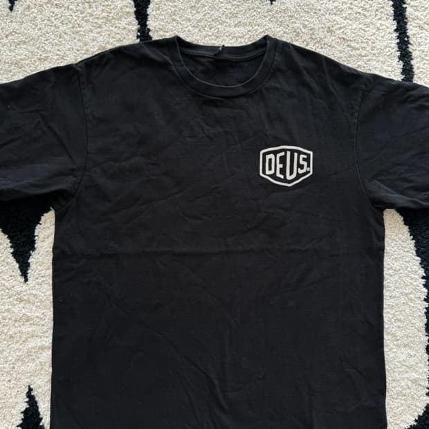 데우스 서울 반팔 L