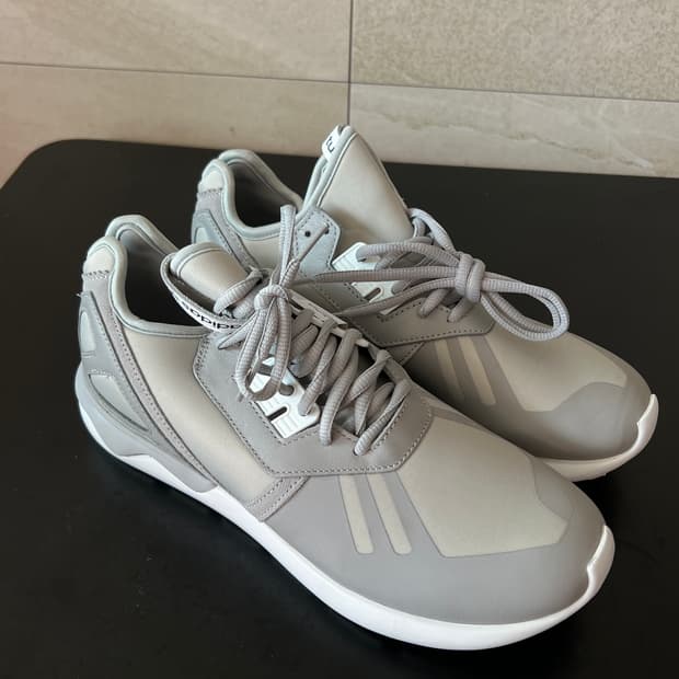 [260mm] [새제품] ☁️구름 위를 걷는 편안함! 아디다스 튜블러 러