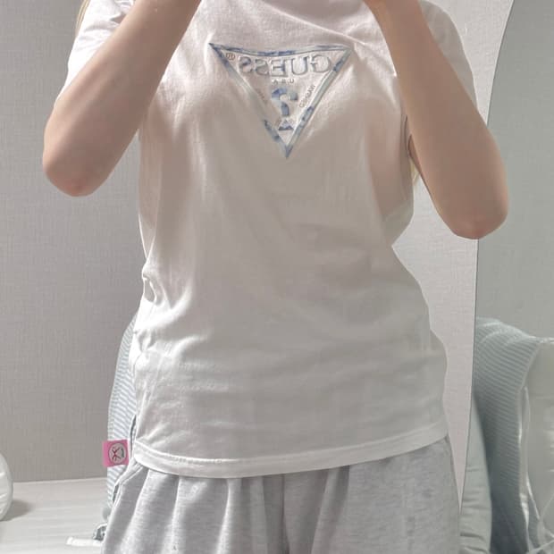 게스 시나모롤 반팔🪽 