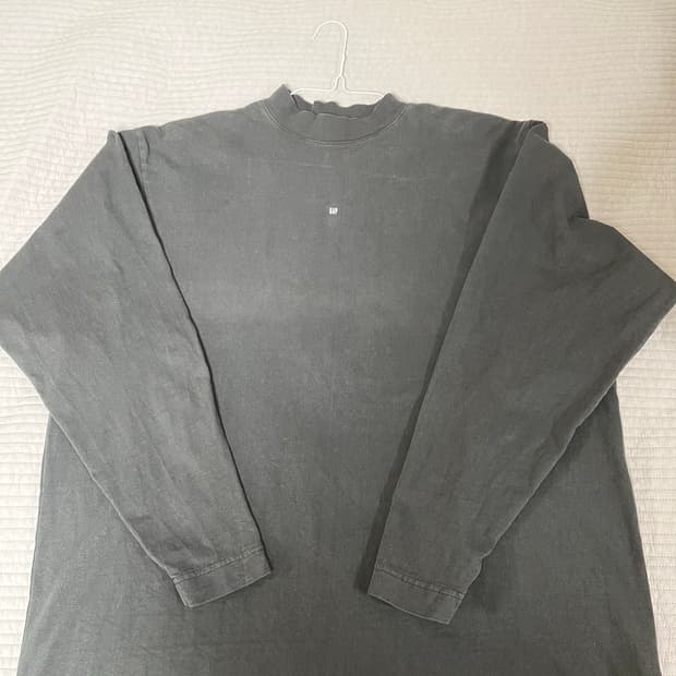 이지 갭 로고 롱슬리브 블랙 xs