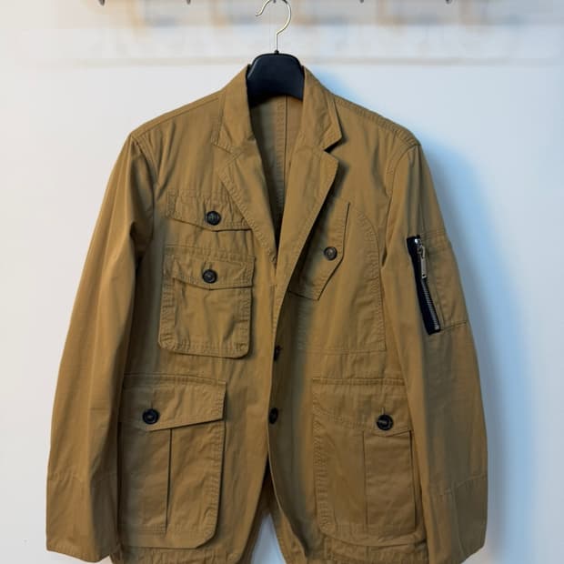 디스퀘어드2 멀티 포켓 헌팅 자켓 