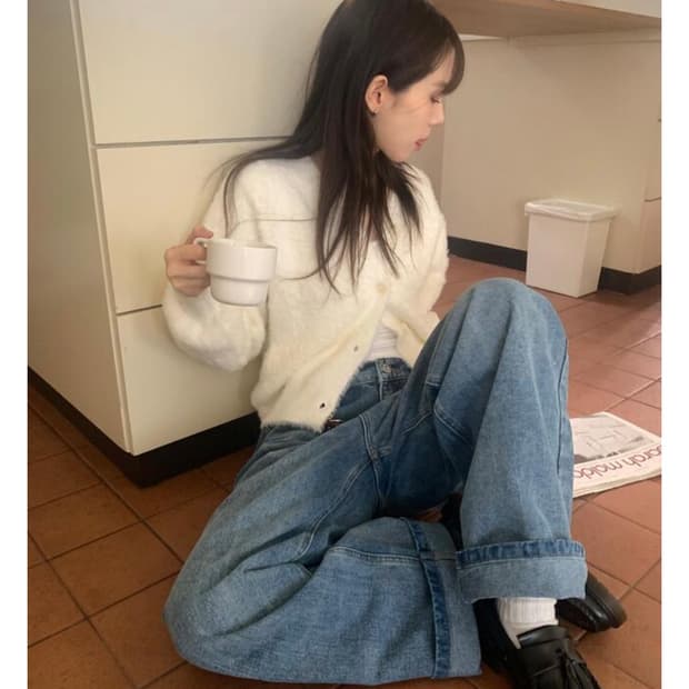 릿킴 HAIRY FUR BUTTON CARDIGAN