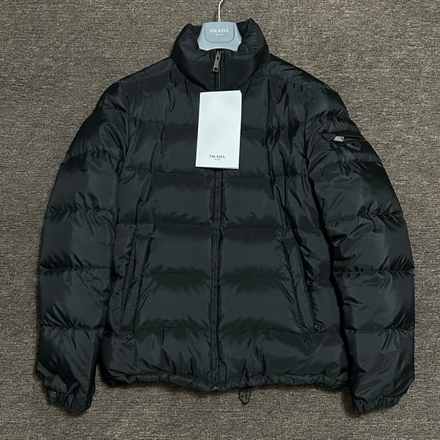 프라다 SGY091 삼각로고 리나일론 패딩 /52