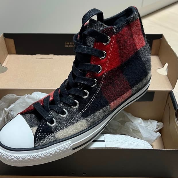 컨버스  woolrich 구매합니다