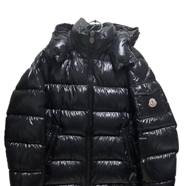몽클레어 마야 패딩 2사이즈 22FW 블랙 (상태 최고)