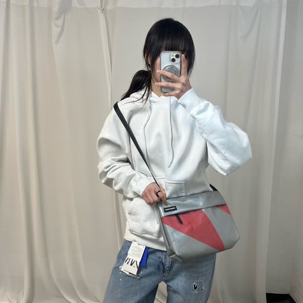 Freitag Lou shoulder bag