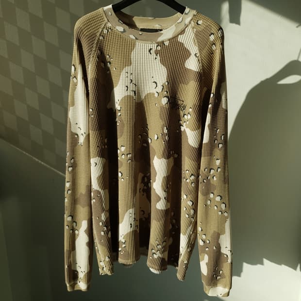 STUSSY thermal desert camo