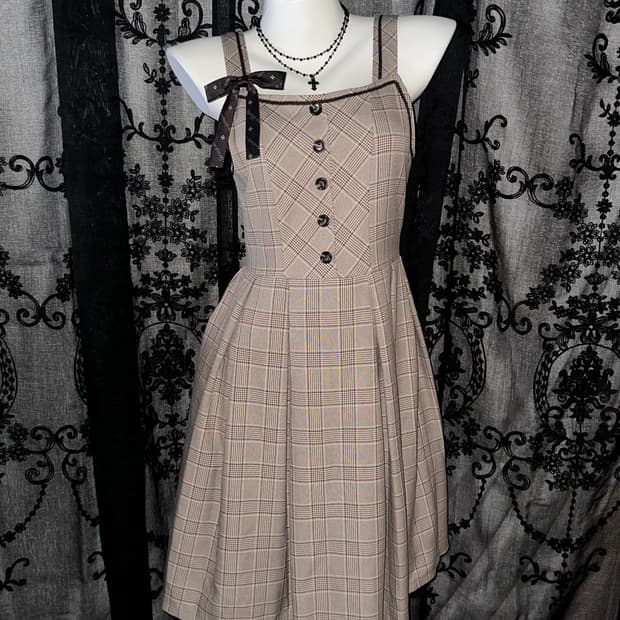 brown checkered ribbon dress