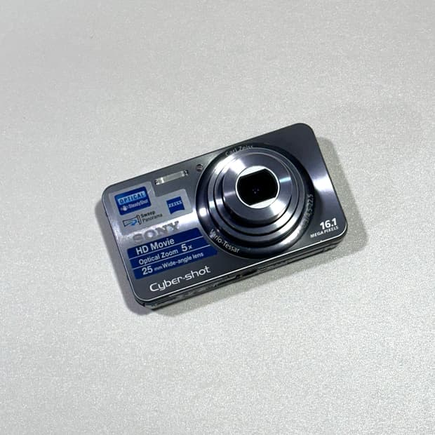 소니 사이버샷 Sony Cybershot dsc- w570 (실버)