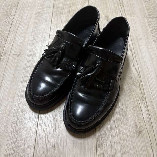 닥터마틴 아드리안 블랙 270