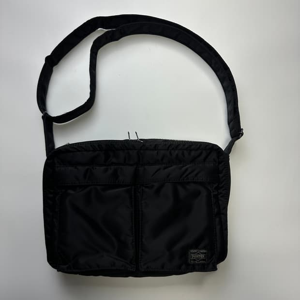PORTER TANKER SHOULDER BAG (L) 포터 탱커 숄더백