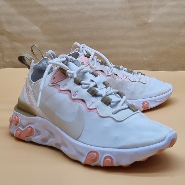 나이키 리액트 엘리먼트 55 운동화225